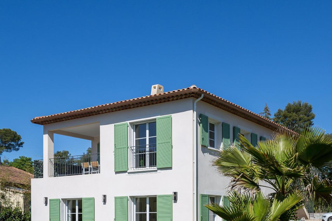 Luxurious And Spacious Apartment In The Heart Of The Cote D'Azur Roquefort-les-Pins Exterior foto